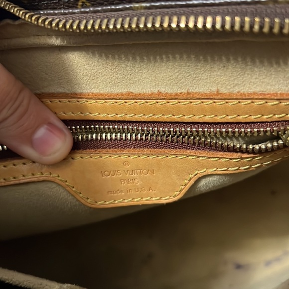 LOUIS VUITTON Monogram Looping MM. - Picture 8 of 8